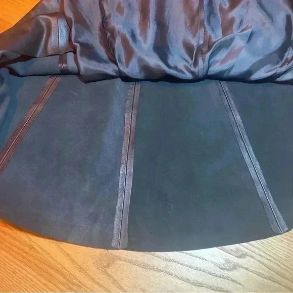 Lou Andrea Black Leather Dress V Neck Fit & Flare Short Mini Soft Lamb 40 M 8 - Picture 8 of 15